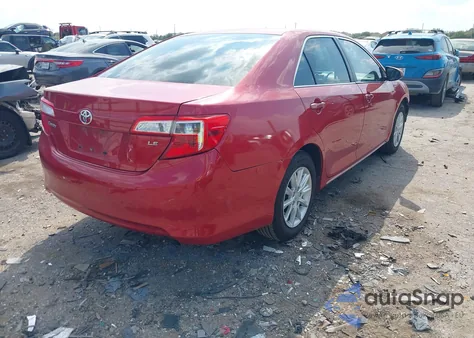 2012 Toyota Camry Le z USA, uszkodzony, nr VIN 4T4BF1FK3CR207907